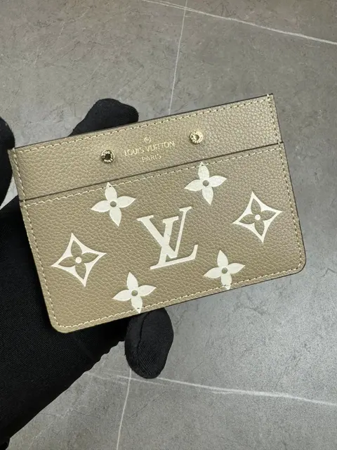Louis Vuitton Monogram Card Holder