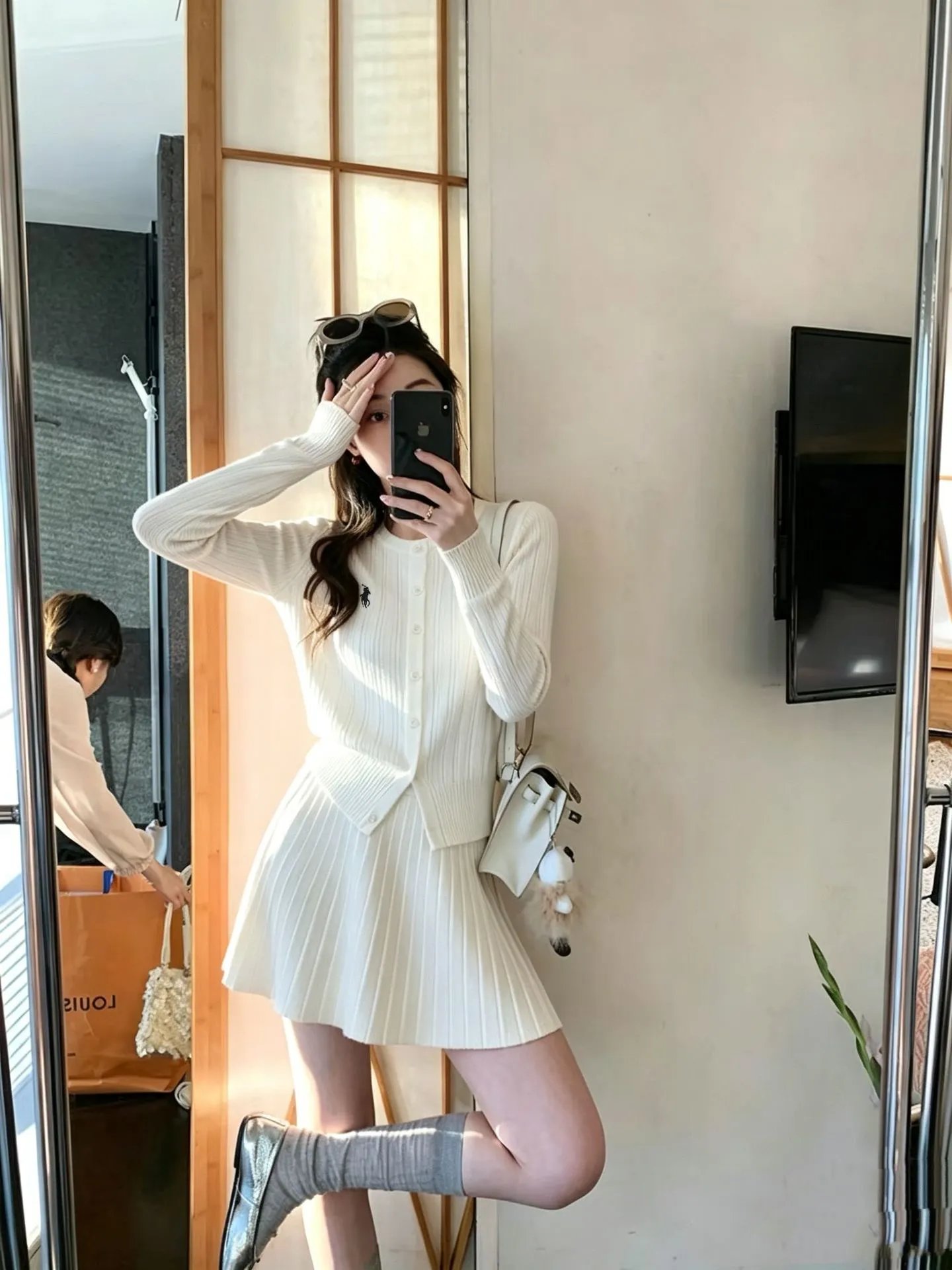 白色
