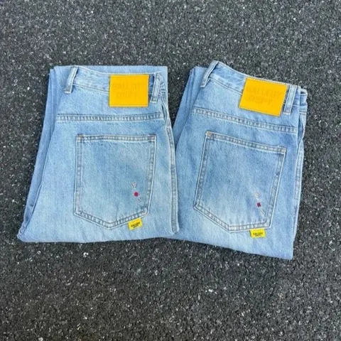 HATE FOREVER Light Blue Denim Jeans
