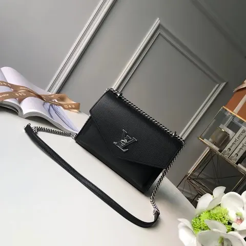 Louis Vuitton Black Leather Chain Shoulder Bag