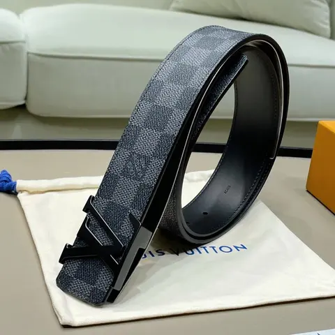 Louis Vuitton Damier Graphite Belt with LV Buckle