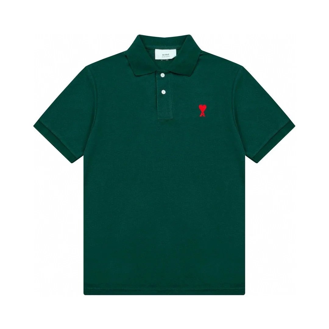 墨绿色 blackish green