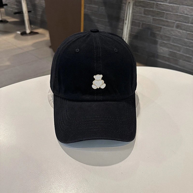 爱心小熊刺绣棒球帽—黑色