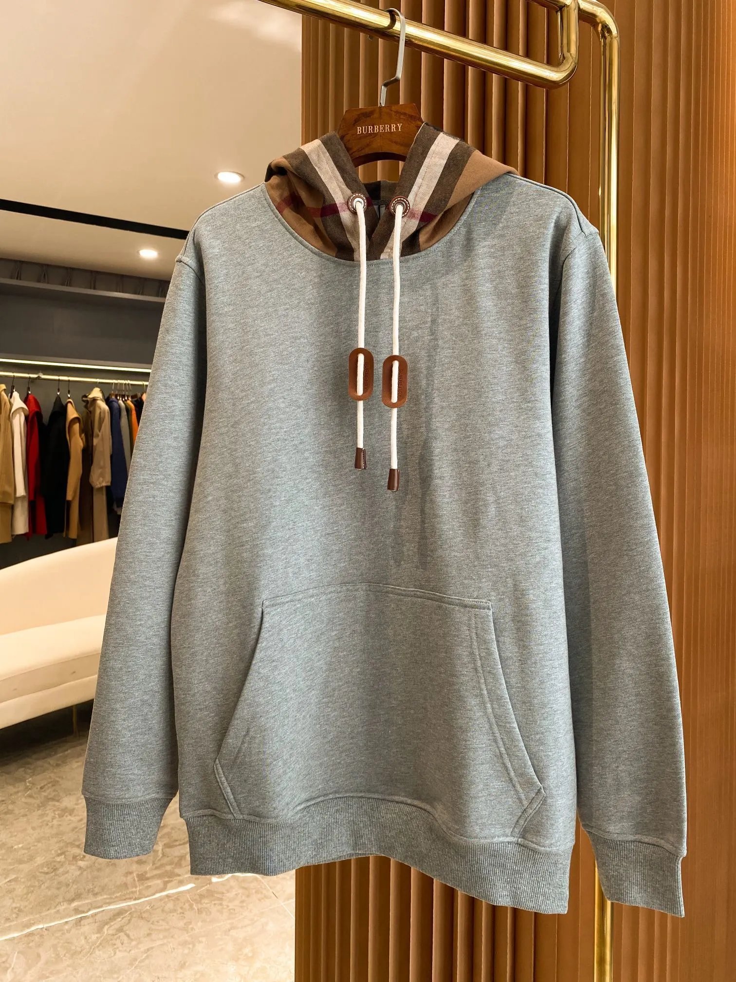 DM081287026