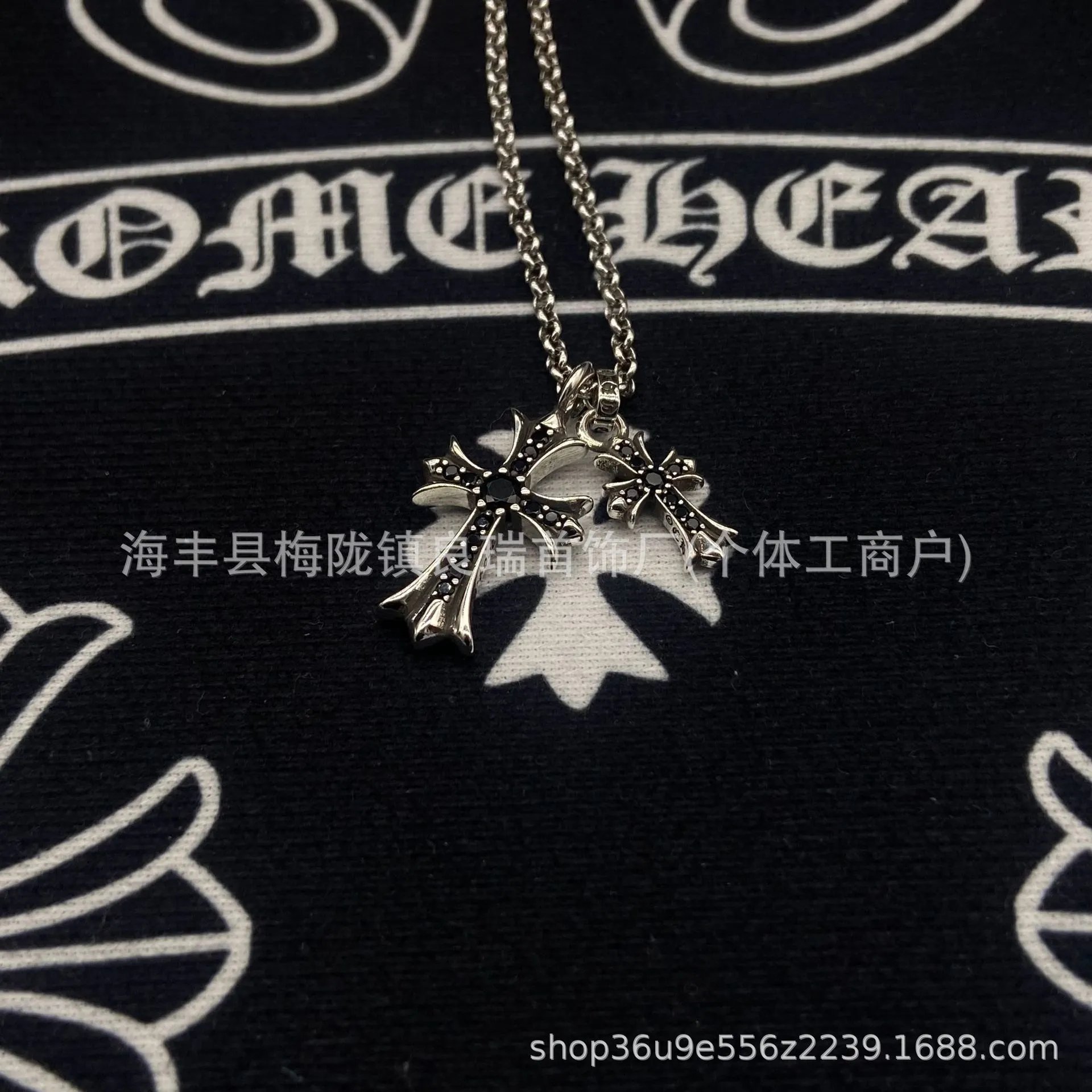 复古银双十字架-黑钻