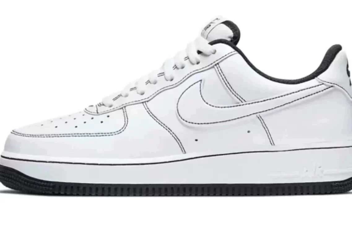 AF1黑色缝线CV1724-104