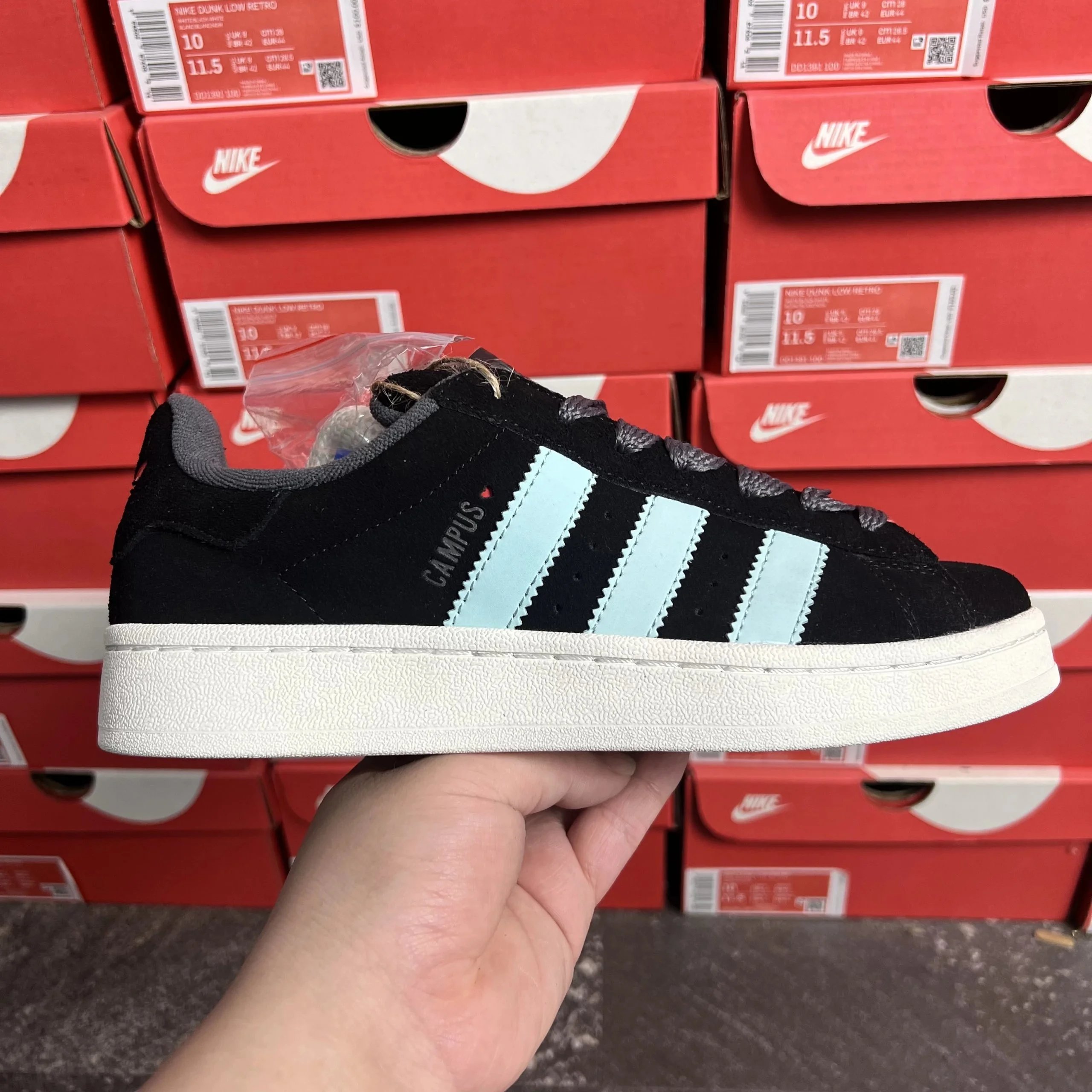 爱心黑蓝 ID6249