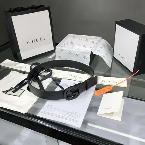 Gucci Black Leather Belt with Interlocking G Buckle