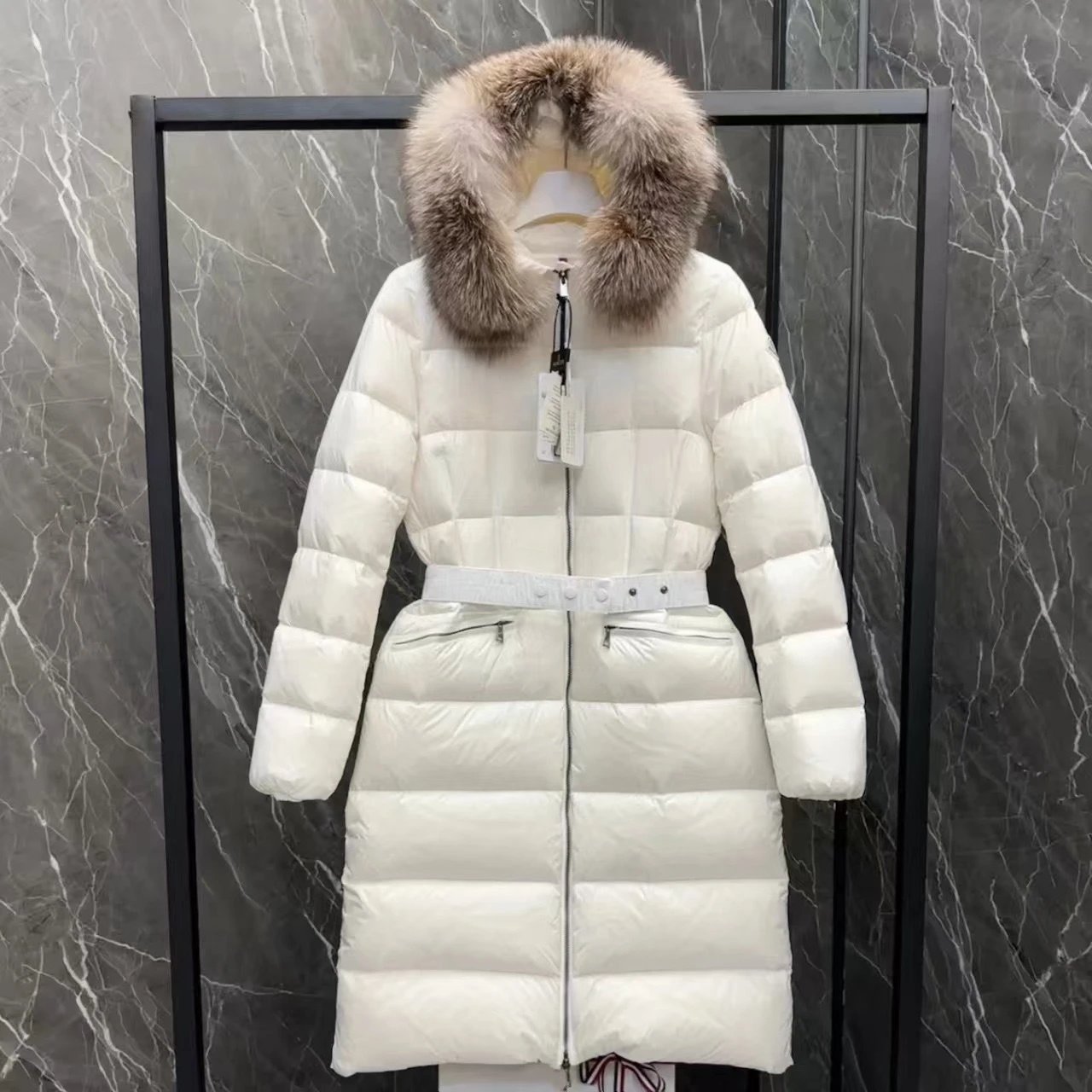 白色【棕毛领】