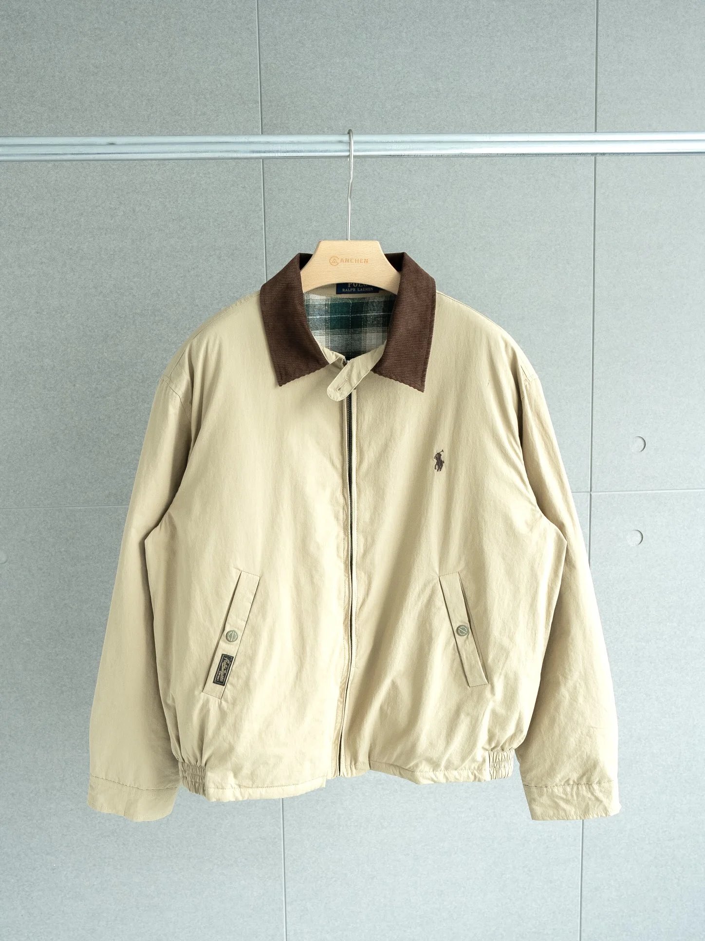 卡其色Khaki