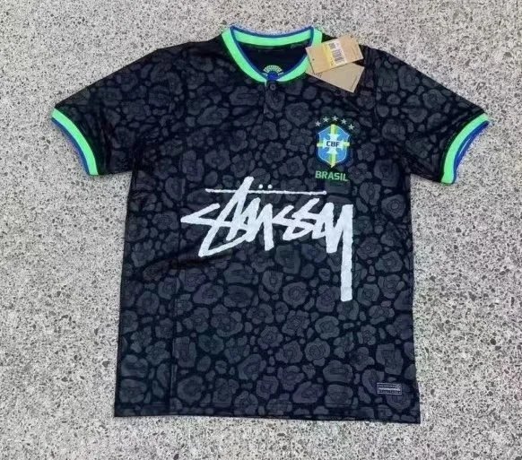 Stussy22巴西绿色袖口