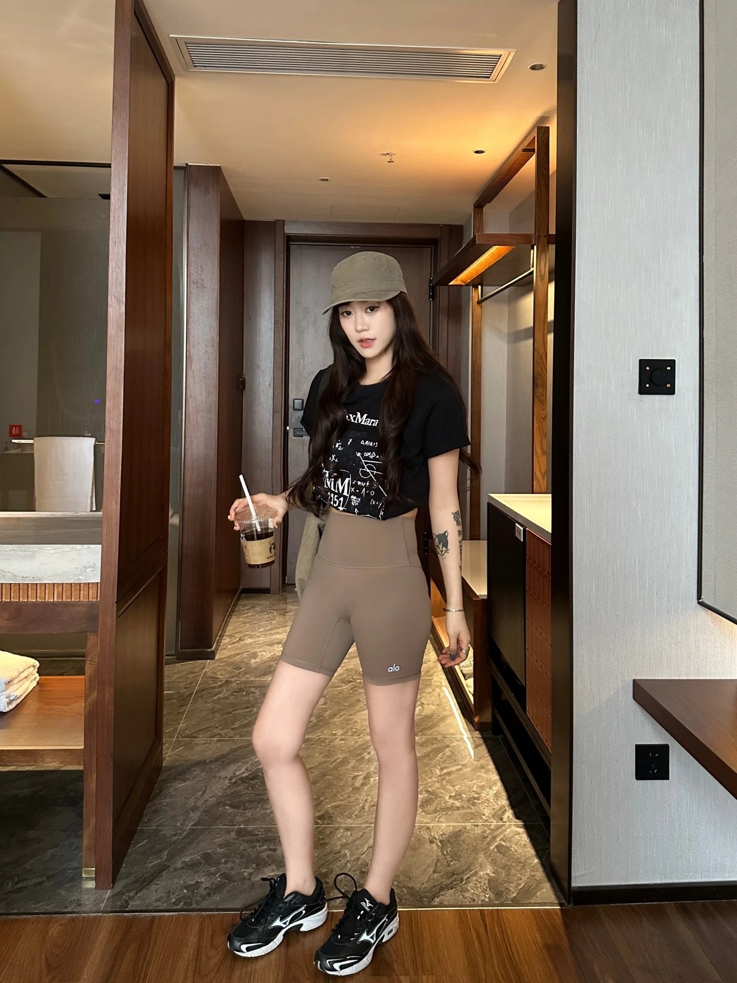 咖色