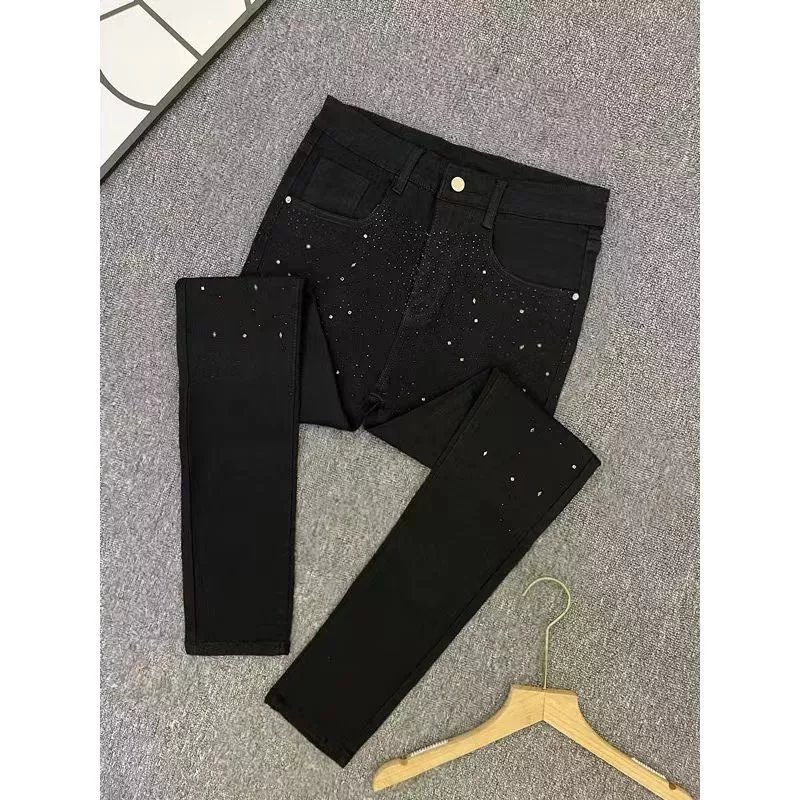 黑色白点002