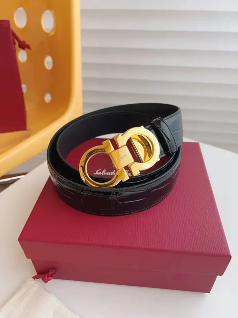 Tory Burch Black Patent Leather Belt with Gold-Tone Logo Buckle