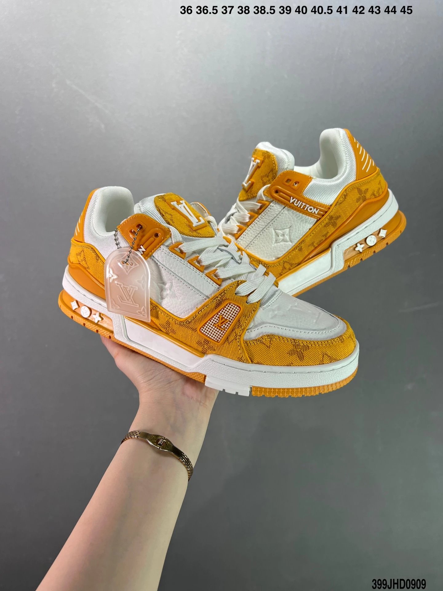 3 黄白纹