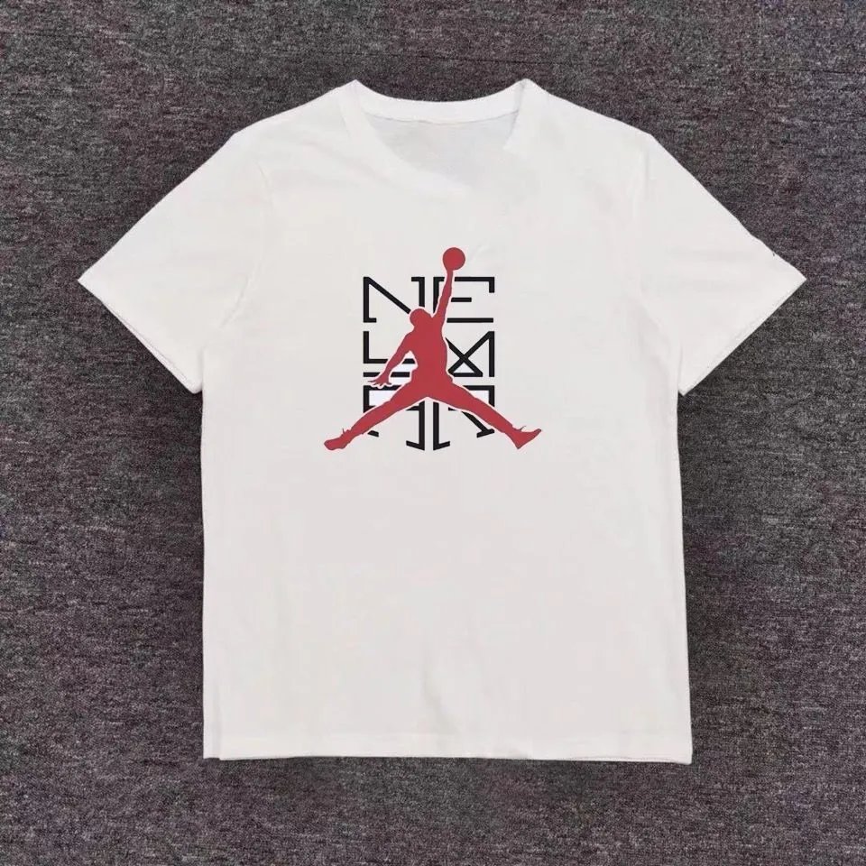 27白色