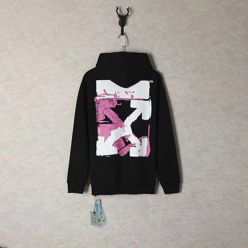 18 黑色