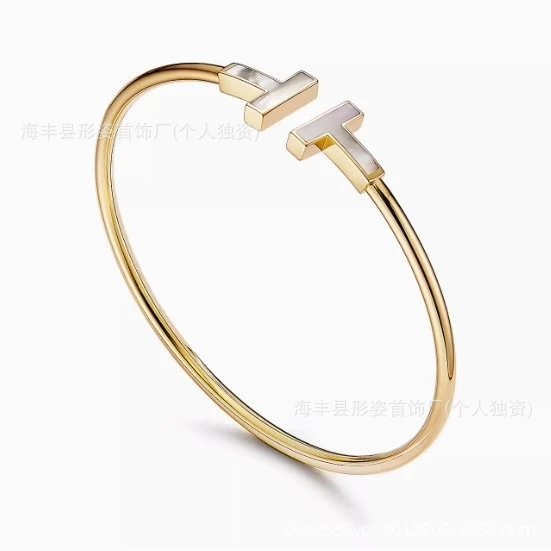 黄金色 双白