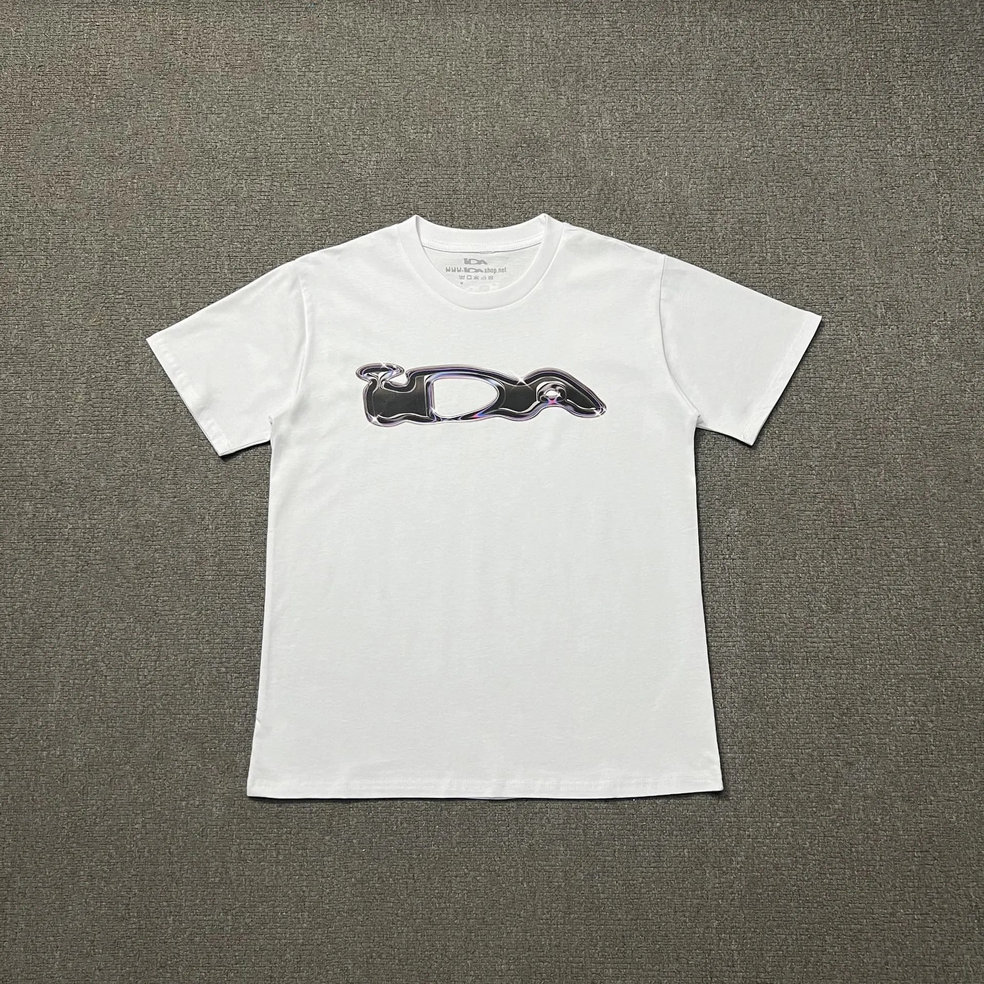 DA03 白色