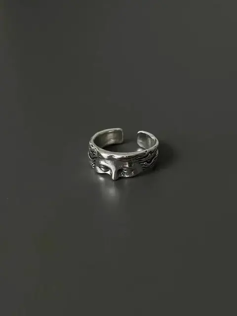Silver Face Design Adjustable Ring