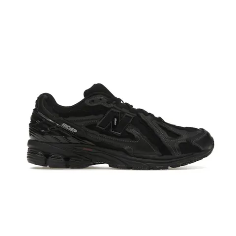 New Balance 990v4 Running Shoe