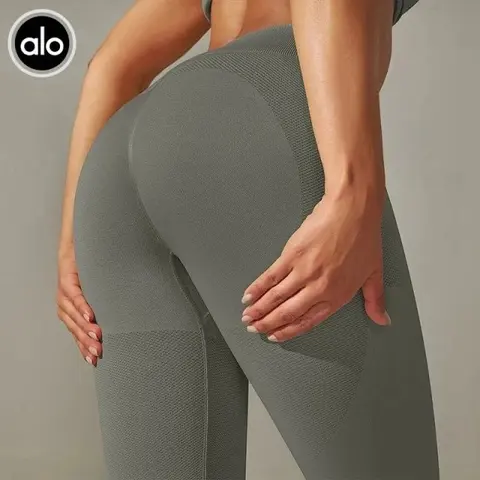 alo Yoga High-Waisted Leggings