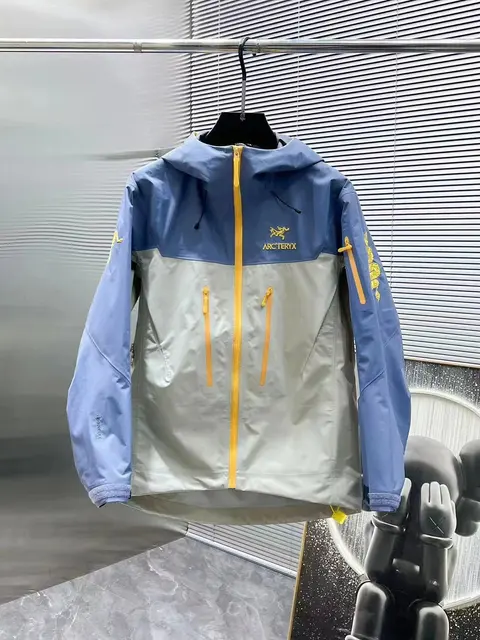 Arc'teryx Jacket