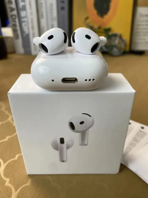 Apple AirPods