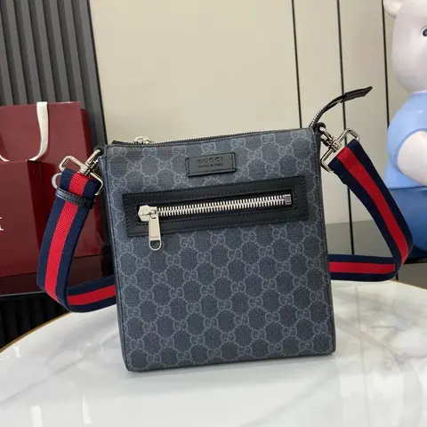 Gucci Ophidia GG Supreme Crossbody Bag