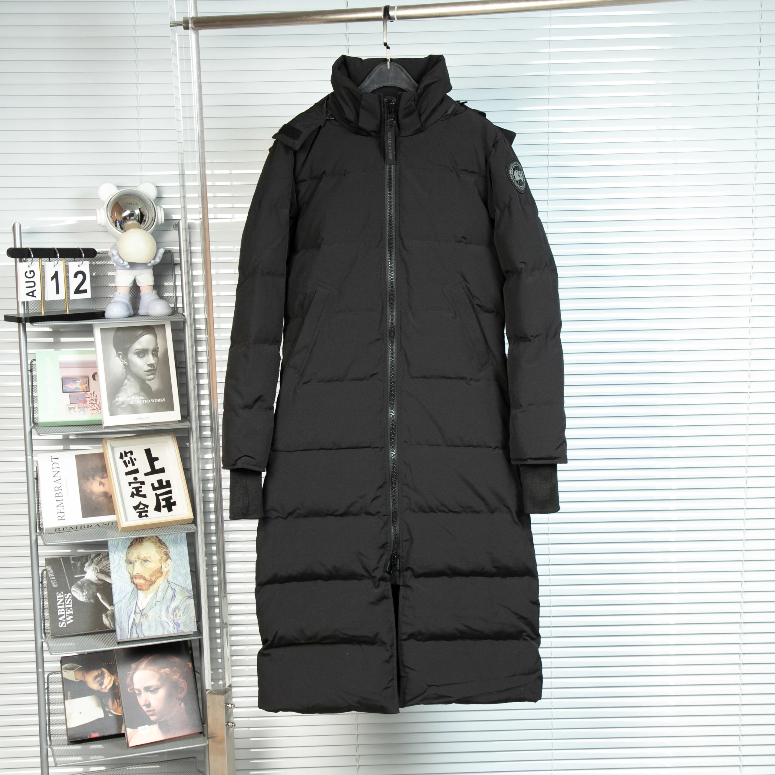 黑色黑标 black with black label