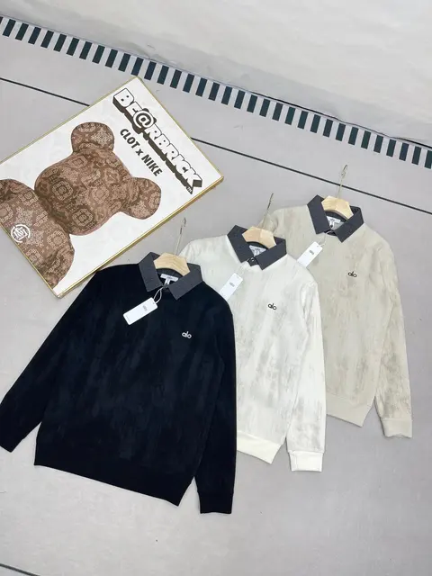 alo Velvet Collared Sweaters