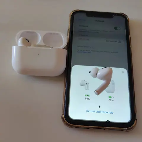 Apple AirPods Pro with Charging Case
