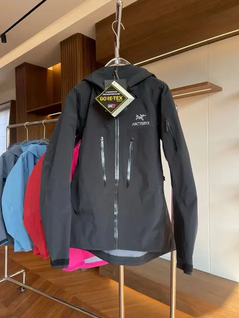 Arc'teryx Gore-Tex Jacket
