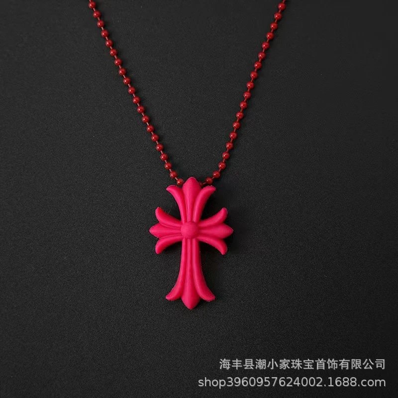 红色