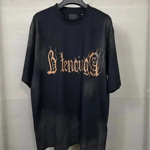 Balenciaga T-Shirt
