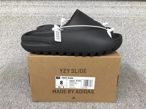 YEEZY SLIDE by ADIDAS