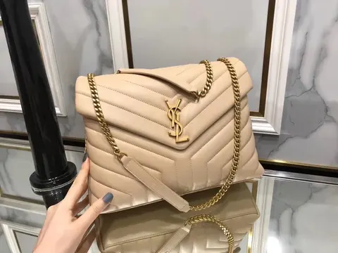 Saint Laurent Medium Monogramme Bag