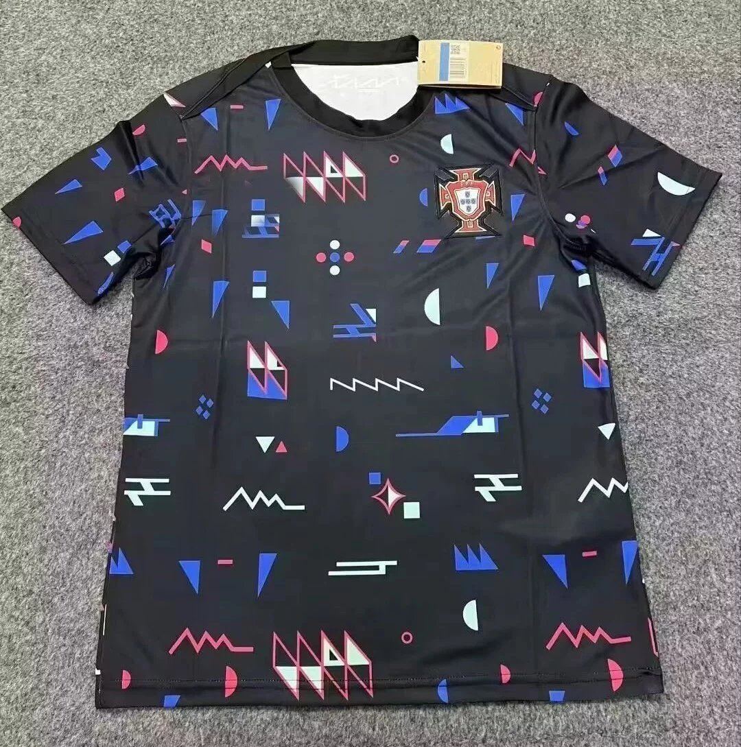 葡萄牙黑色训练服
