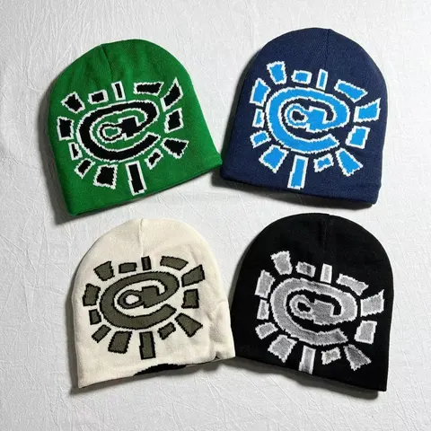 G Logo Knit Beanies Collection