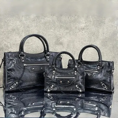 Balenciaga Black Leather Classic Handbags Collection