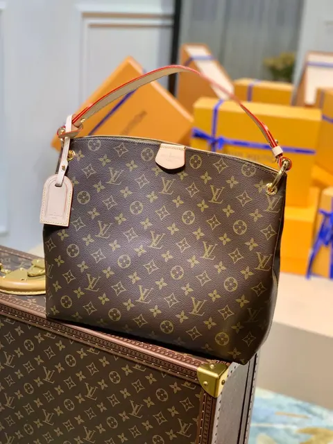 Louis Vuitton Monogram Canvas Shoulder Bag