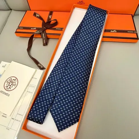 Hermès Blue Silk Tie with H Pattern
