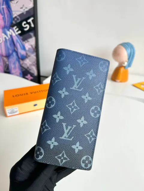Louis Vuitton Monogram Canvas Long Wallet