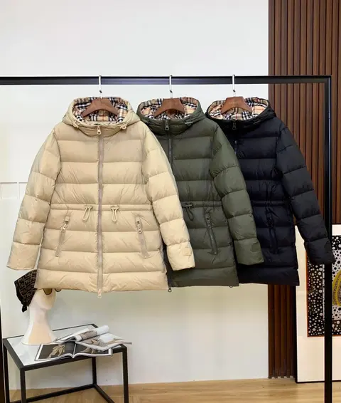 Heng-Ti Quilted Hooded Down Jacket Collection