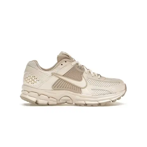 Nike Air Zoom Vomero Running Shoes