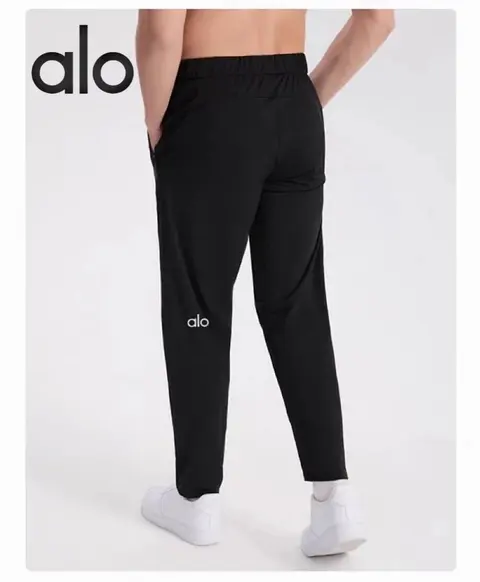 alo Yoga Men's Black Jogger Pants