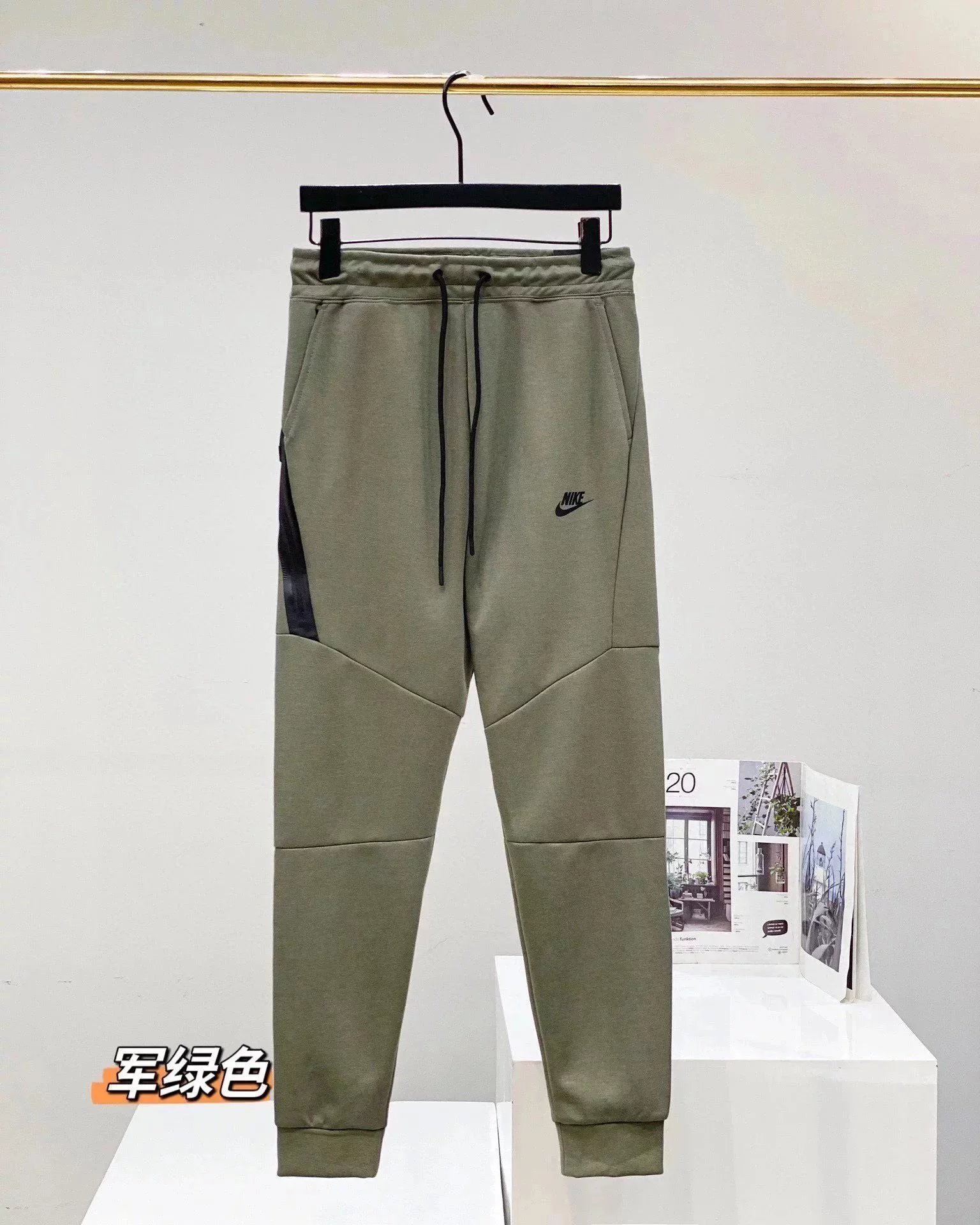 灰绿裤子002