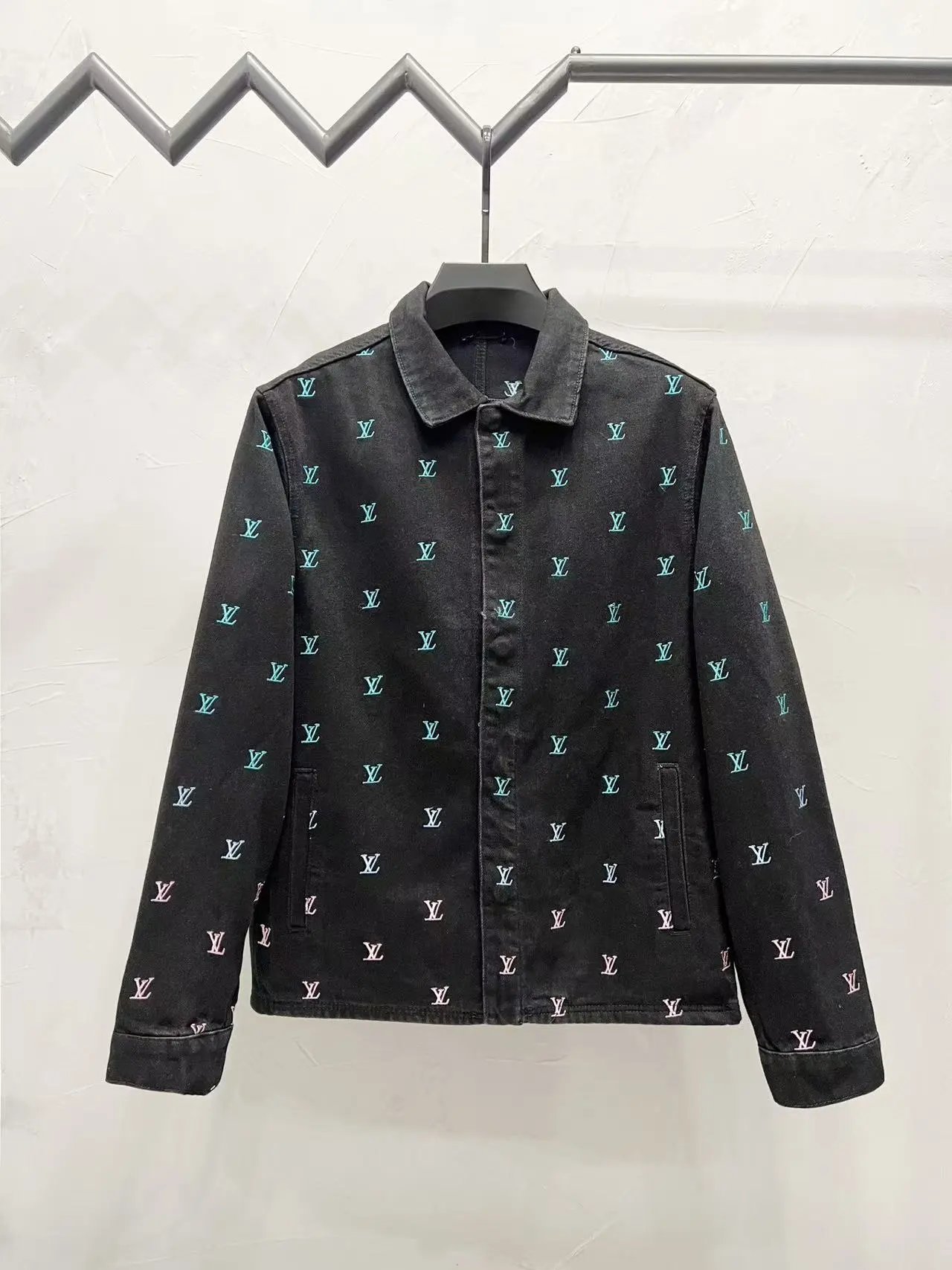 23*Top quality
