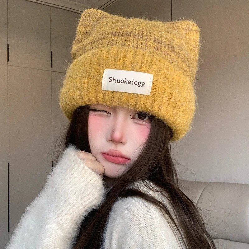 姜黄色