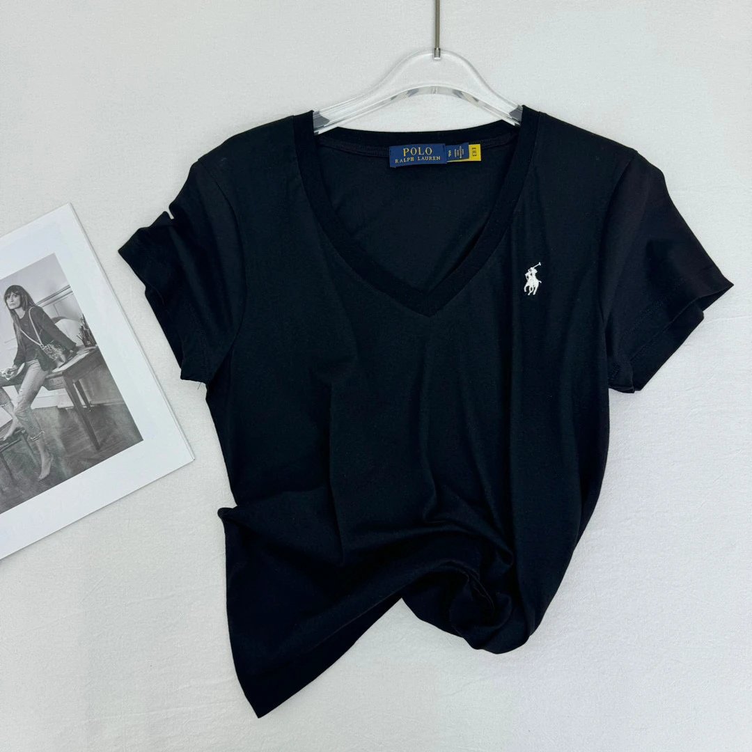 黑色 Black